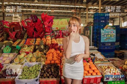 AISS爱丝(黄金版) - 图片分享：索菲的穿行方式，看完我觉得她在撒娇，大家异议来一波！
