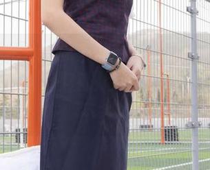 BoBoSocks袜啵啵 - 稚予最新原图：黑色中筒棉袜，和你从梦里走出来的简直差不多！
