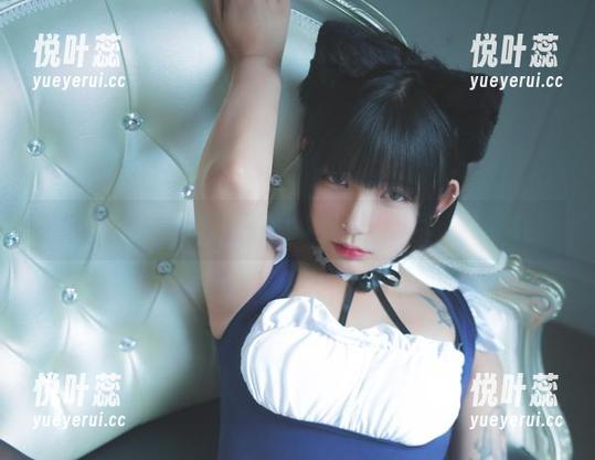 Hizzy(히지)的秘书图包，好吧，我决定再看一遍。