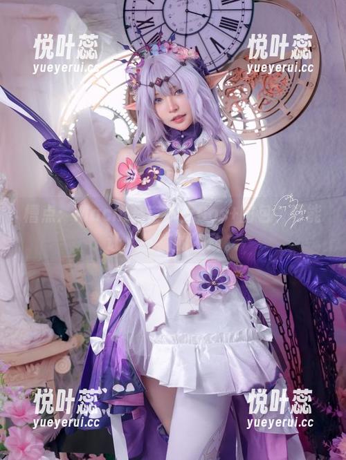 槽点：Machi马吉护士Cos+图包，真能让人生病的冲动。
