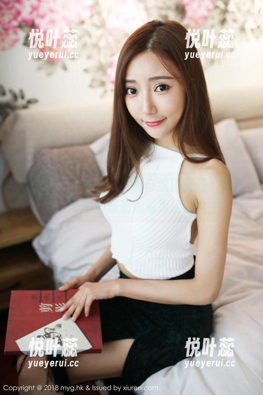 MyGirl美媛馆 - 优雅与纹理交错，徐微微mia的高清瑜伽写真迷惑众生