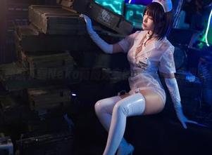 突然有种想下载Neko薇薇泳衣的冲动，图库里啥都有！