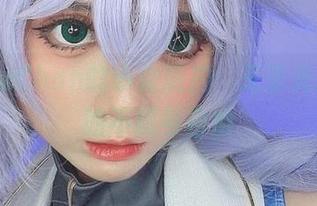PoppaChan的小众旅拍：无圣光图集里的不羁与自由