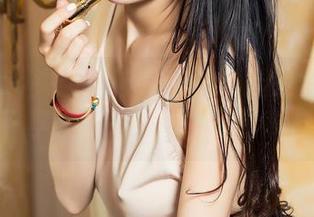 TouTiao头条女神 - 有人说腿是女人的第二张脸，李媛媛来证明，高清美图在线！