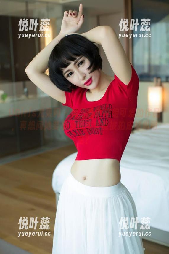 UGirls尤果网 - 看王轶玲这组可爱的作品，真想问她要多少镜头才能被拍成超级明星？