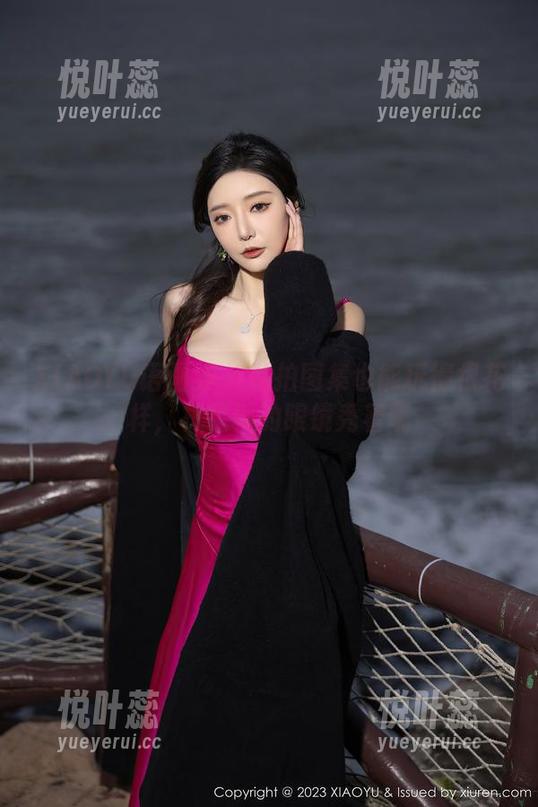 XIAOYU语画界 - 私拍图集也能玩得很花样，林星阑的眼镜秀着呢