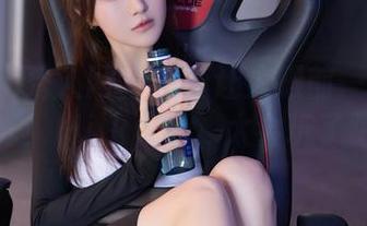Xiuren秀人网 - 全套让人眼前一亮的运动写真！Milk大萌，太会玩了吧？！