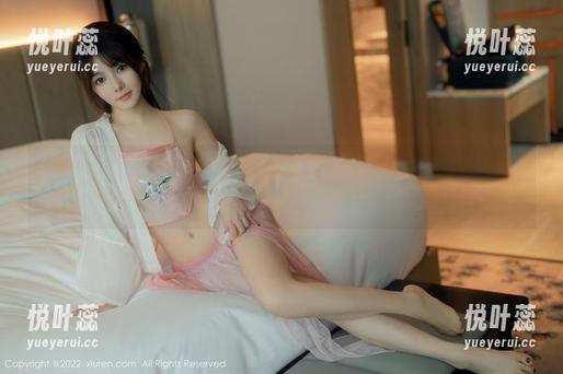 Xiuren秀人网-伊小七MoMo Xiuren秀人网 - 每一张套图都像在低语,伊小七MoMo的秘密露了个大概!