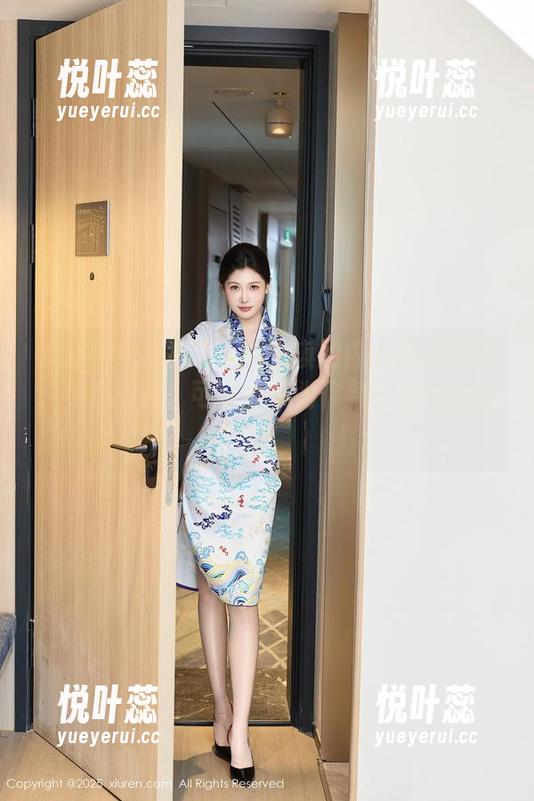 Xiuren秀人网 - 唐安琪的内衣独家福利：免费图包，可能会成为你新一季的心头好！