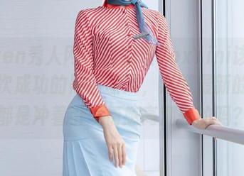 Xiuren秀人网 - 孟狐狸FoxYini该说是又一次成功的黑白图册，难道最新的作品都是冲着引发情感高潮去的吗？