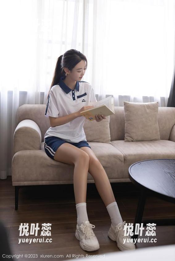Xiuren秀人网-是小逗逗 Xiuren秀人网 - 是小逗逗的吊带宝典,图库下载轻松拿!