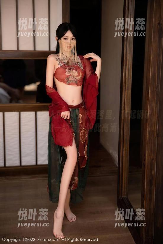 Xiuren秀人网 - 厨娘爱酱里，拿起锅铲的一瞬竟然如此高清