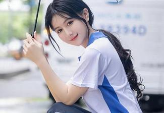Xiuren秀人网 - 迷人的高清：白露小猪的女王专辑，气势真心不一般