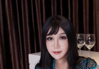 YouWu尤物馆 - 袜子也能有故事？快来偷听FoxYini孟狐狸的“棉袜”图包！