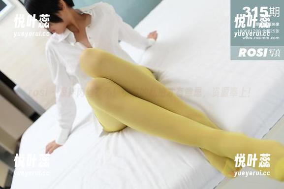 rosi - 凉拌肉丝？不！小莉的私拍才有意思，资源奉上！