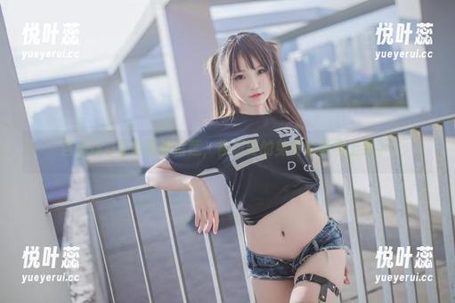当yoko夏宅邂逅金莲，你想要的免费套图马上到手!