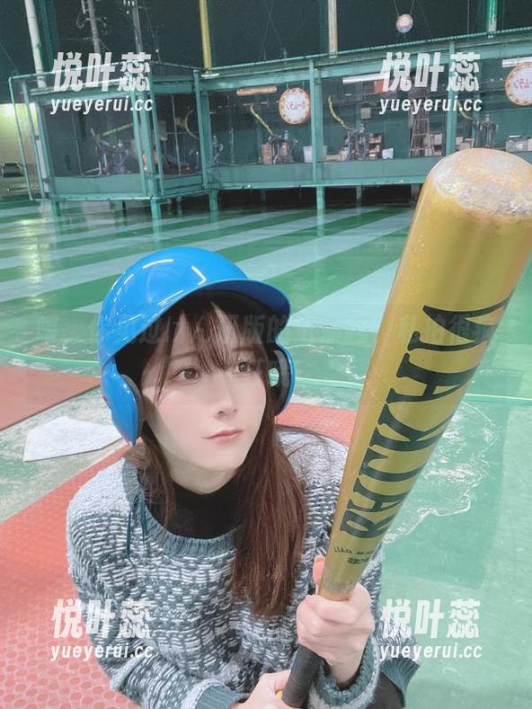 喂，你见过けん研版的玉藻吗？私拍很疯狂哦