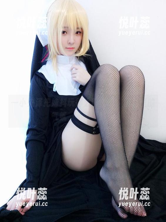 一小央泽把妹抖玩得太带感了，图片里的气氛，不得不盯着