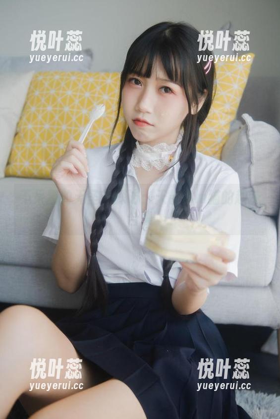 不呆猫的无圣光探访：天台小m猫的趣味合集