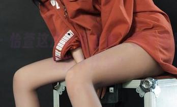 丽柜 - 怡萱这波泳衣合集，算不算是为炎夏打下伏笔？