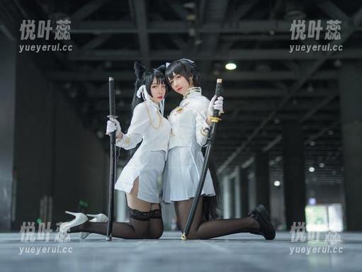 美图界的九曲Jean，油亮得可以反光，看得我头晕目眩，无圣光下的真实。