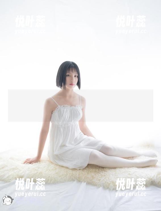 看兔玩映画的jk绝对领域合集，免费接收一波欢乐，让你的日子更加好玩！