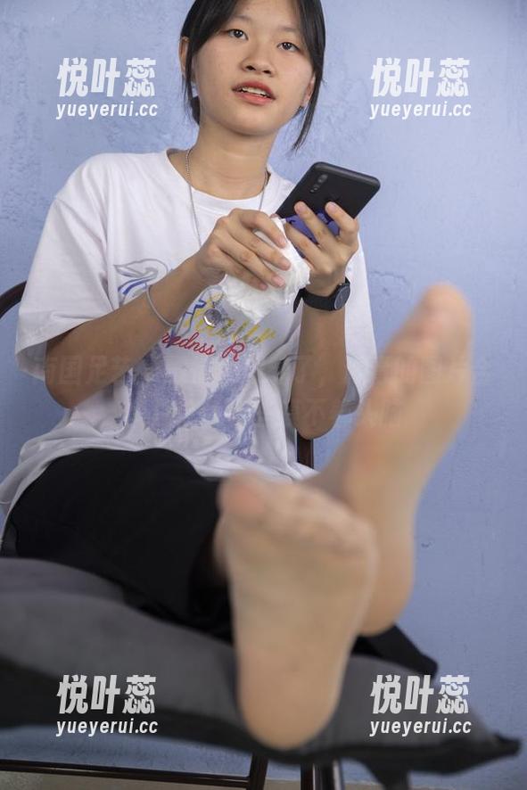 南国足艺 - 剧情太放肆了，青青的图片合集总让我有些摸不着头脑