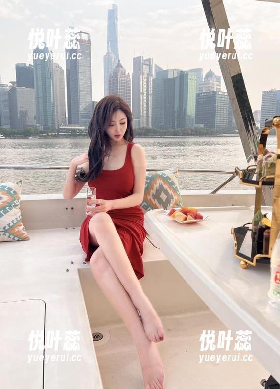 微密圈 - 啧啧啧，白领周妍希的买菜回家路上，美图与图集合一