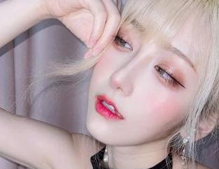 看！啾小妍的礼服写真，网盘直达，你准备好了吗？