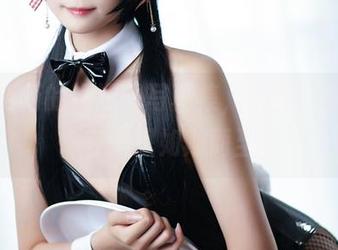 这次更新的嫣嫣子写真集，真心觉得‘忆’在这里如期而至。