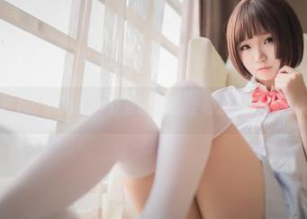 宅夏yoko的办公室图包：坐着发呆必备合集
