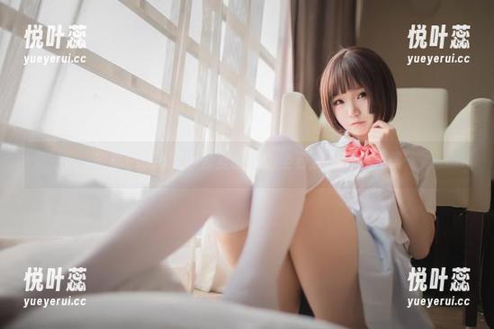 宅夏yoko的办公室图包：坐着发呆必备合集