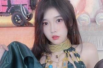这是兔女郎还是兔子？小小奶瓶儿的高清加长版作品有点意思。