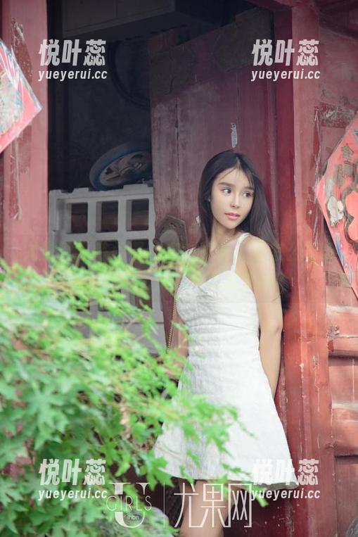 尤果网 - 陈怡曼的户外镜头，要怎么才能更清晰？高清图片能解答吗？