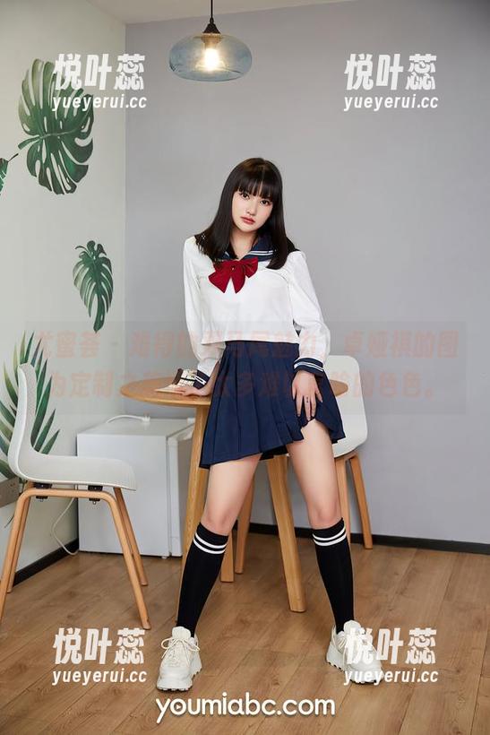 尤蜜荟 - 难得的双马尾魅力，卓娅祺的图为定制之美添了太多难以言喻的色色。