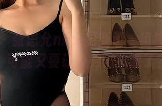 微密圈 - 张思允nice更新了一组校服写真，可能又要让少男们失眠了？