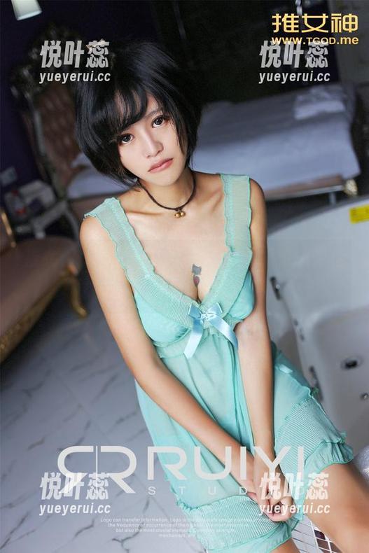 推女神 - 一波又一波，加班不如看施忆佳Kitty酱最新图册里的肉丝……