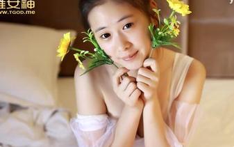 推女神 - 苏糯米比基尼写真，估计连沙子都想冲上来围观。