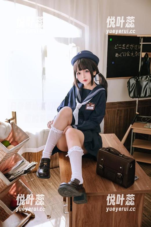 日奈娇给我们带来的玉藻前舞娘图集，里面的资源我敢打赌都是特别的。