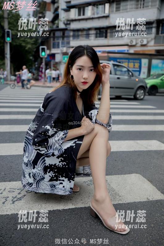 梦丝女神 - 莹仙女的轻松运动时光——图库精选中不乏美丽的汗水