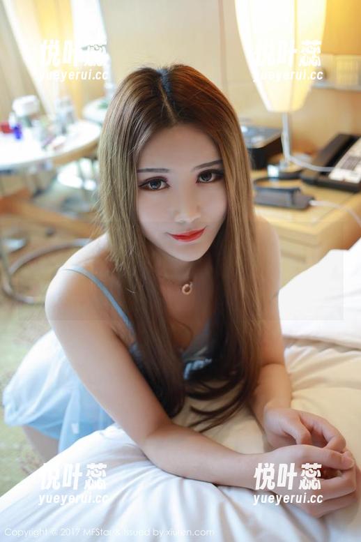 模范学院 - 郑颖姗Bev黑色原图机会，到底值不值得，你自己来体验一下，反正是免费！