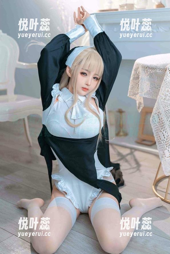 有没有人也想硬扛着樱井宁宁的旗袍全集？灰常期待下载给我带来的冲击呀。