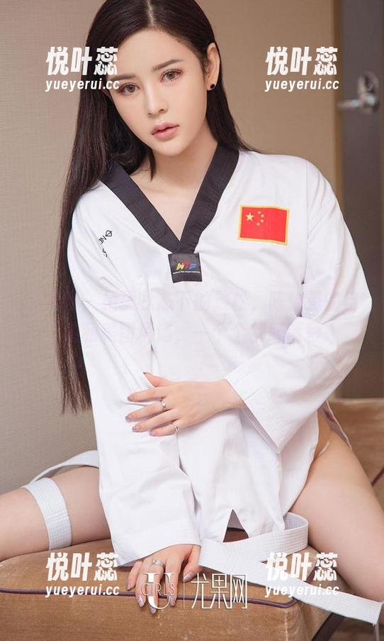爱尤物-陈怡曼 爱尤物 - 拍摄状态下的放松,陈怡曼的自拍和美图精选,一个个都好精彩