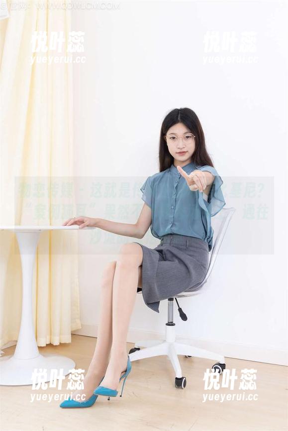 物恋传媒 - 这就是传说中的私房比基尼？“案例猫耳”果然不愧是秀场女王，通往沙滩的魔法钥匙！