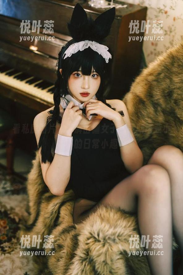 看私房图片，了解苗疆女子和瓦斯塔亚小龙虾的日常小趣事