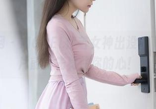 秀人网 - MODEL伊若女神出没，下载图片前请先稳住你的心！