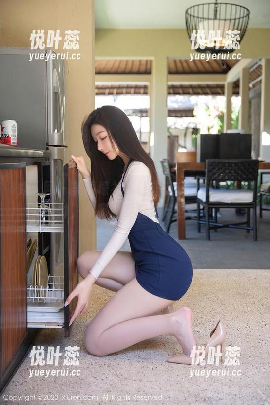 秀人网 - 美图壕礼，让唐安琪长腿完美挂帅，我鼻血要流是咋回事？