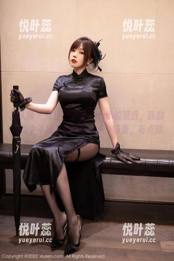 秀人网 - 女仆，安然anran的精选，我的脑海中不知不觉浮现出不少场景，有点微妙。