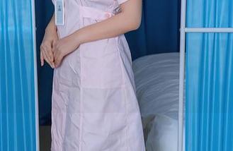 秀人网 - 图库里的清水美嘉泳池写真，下载后很容易让人想太多