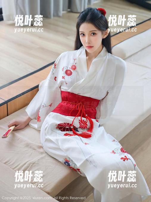 秀人网 - 福利时间！陈赞之的图集，不得不说，死库水里的情绪有多撩人